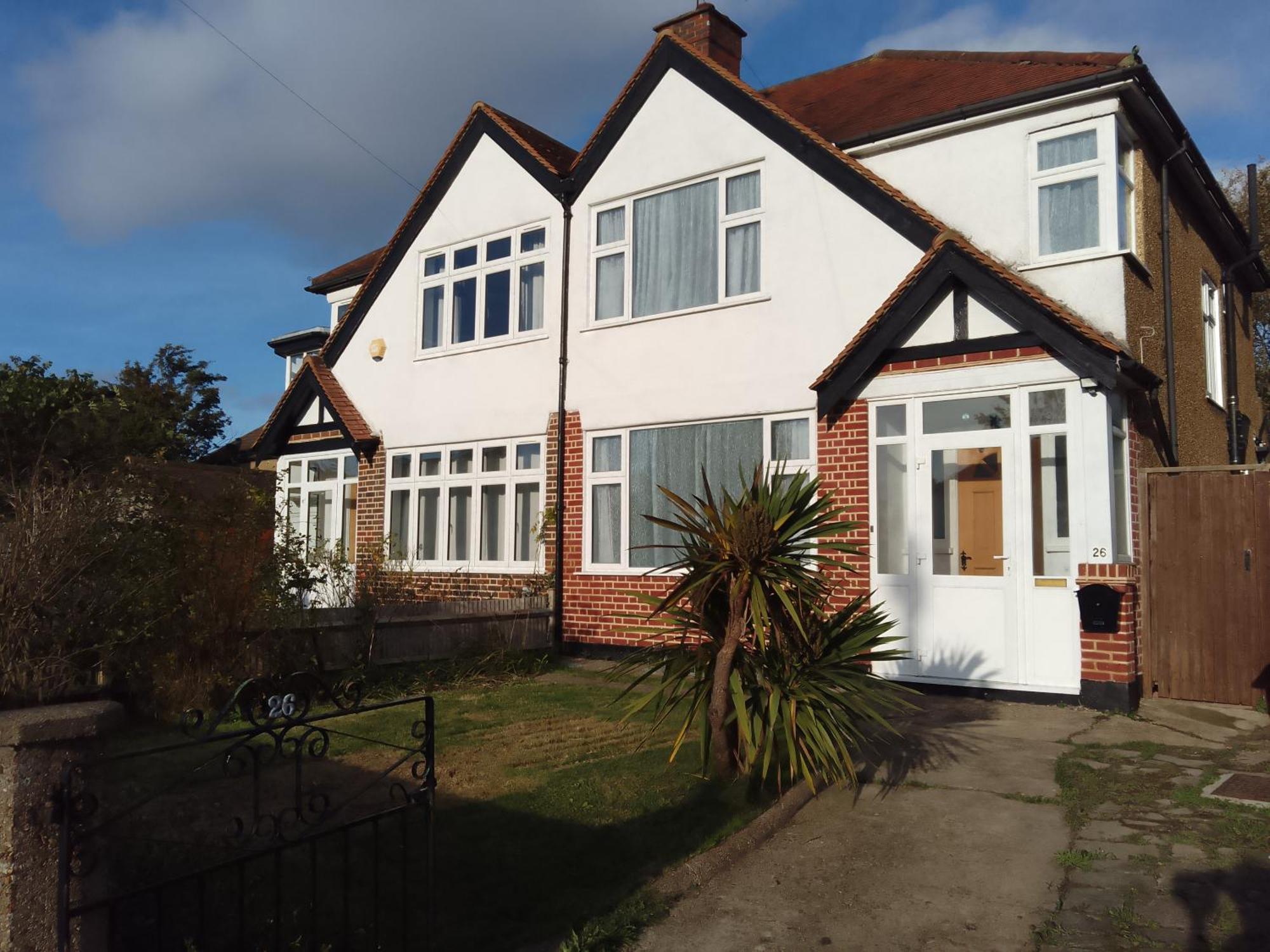 Surbiton Home With Free Parkings, Surbiton, Kingston Upon Thames, Surrey, Greater London Uk Buitenkant foto